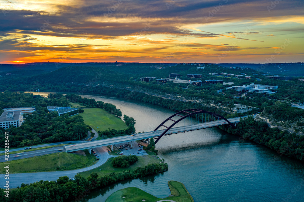 Fototapeta premium Austin 360 bridge