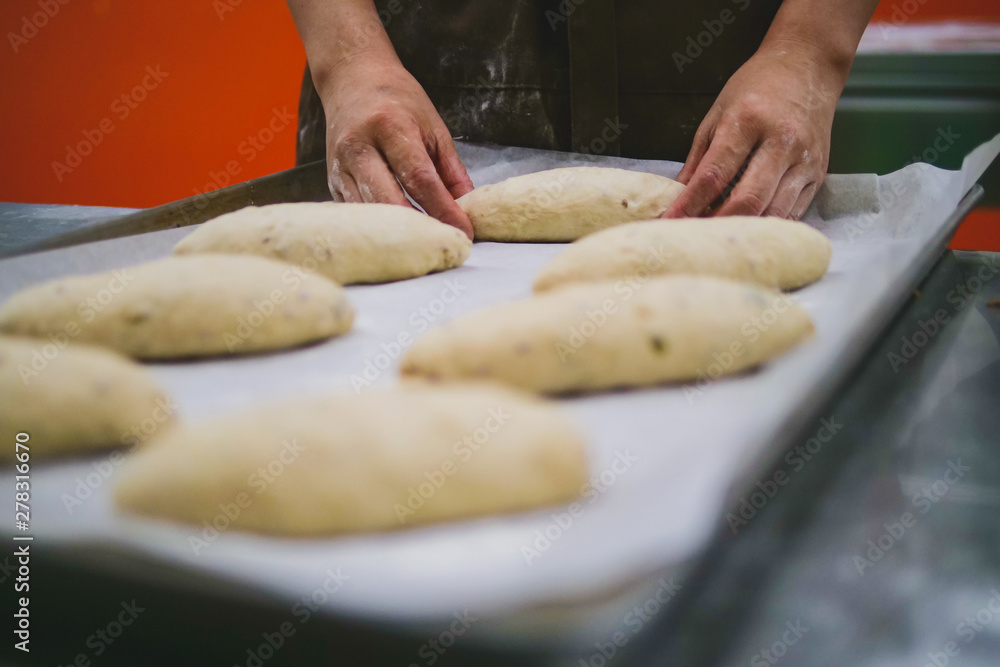 Baking course, loosening dough in fermentation, hand-made