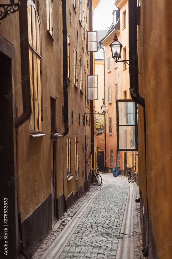 The beautiful photo of the narrow street