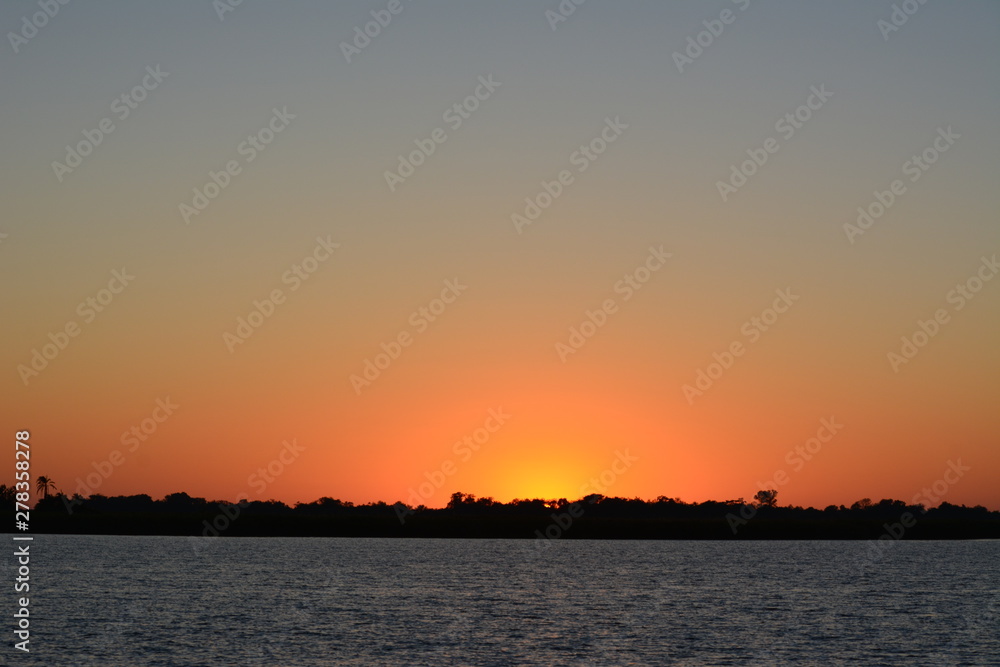 Naklejka premium BOTSUANA(Safari ,Delta del Okawango,rio Zambece)