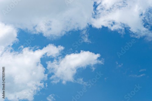 blue sky with cloud