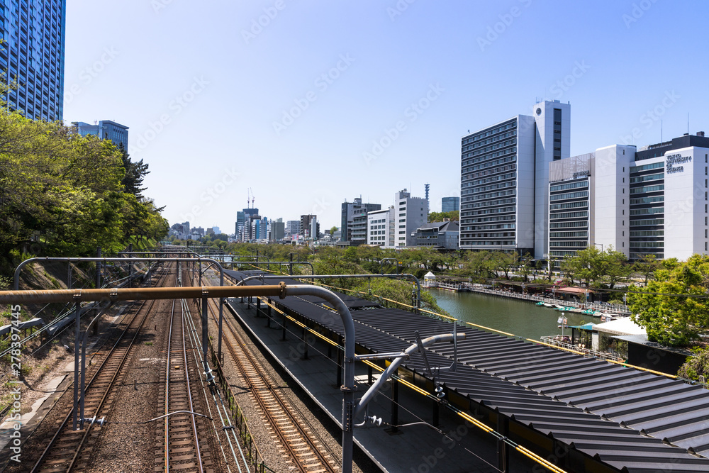 Fototapeta premium 飯田橋の駅