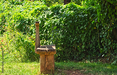 wooden bench