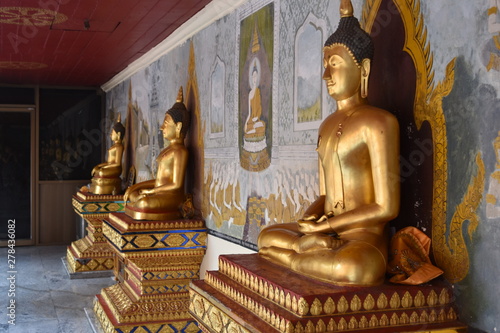 golden buddha statue in thailand