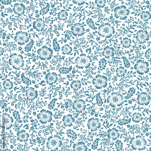 The seamless chintz design that is beautiful at irregularity