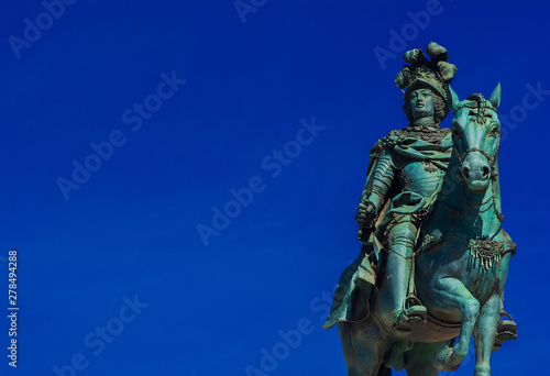 King Jose I of Portugal  bronze statue erected in 1775 in the center of Praca do Comercio Square  Lisbon  with copy space 