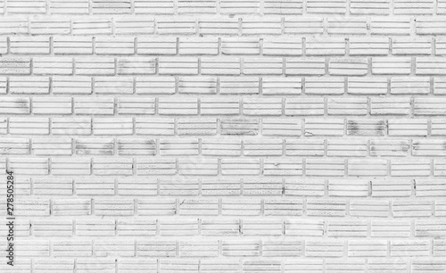 white brick wall texture background © tuiafalken