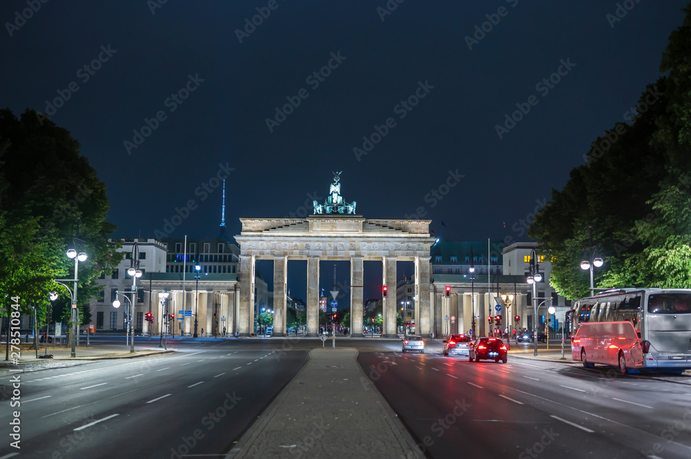 Fototapeta premium Brandenburger Tor in Berlin 
