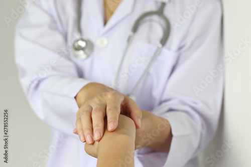Take care and trust concept, Doctor holding hands of patient at hospital