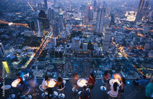 Cuadro en lienzo Bangkok aerial city rooftop  sky bar