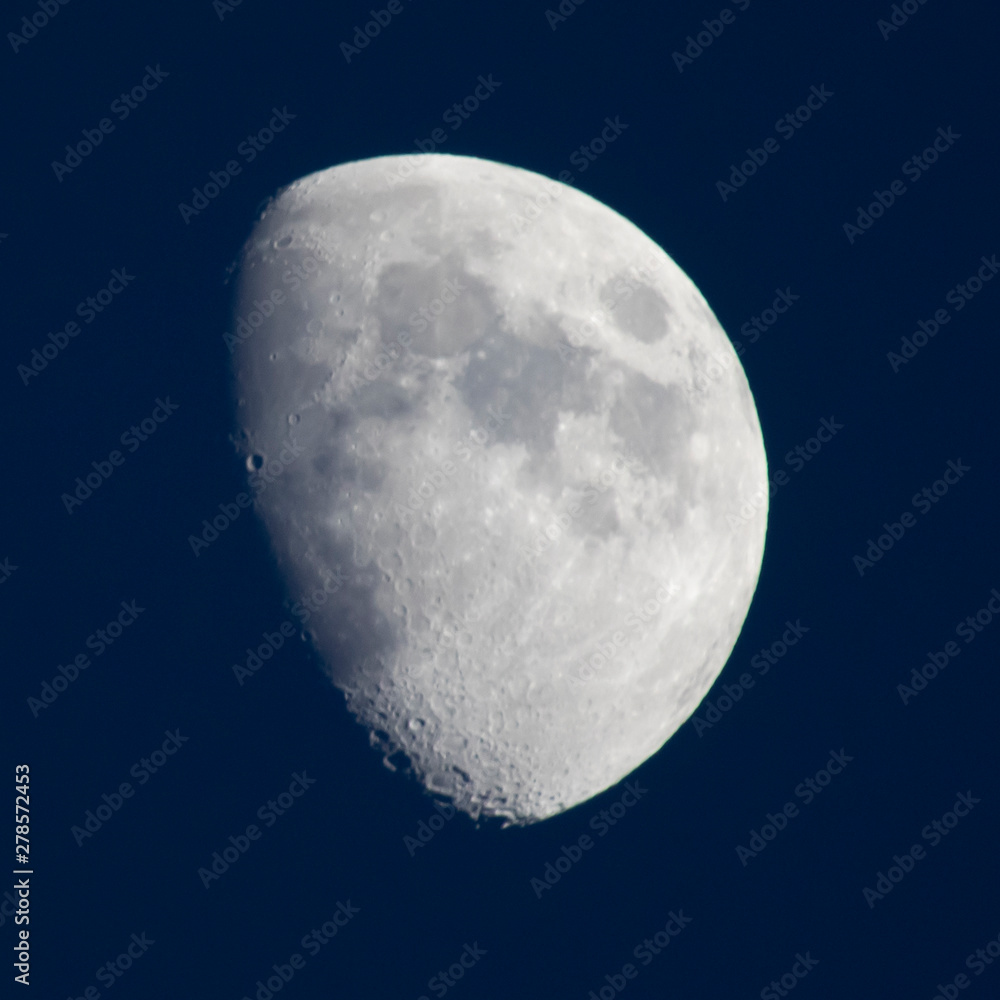 The Moon is an astronomical body that orbits planet Earth and is Earth's only permanent natural satellite. The Moon is an astronomical body that orbits planet Earth and is Earth's only permanent natural satellite.