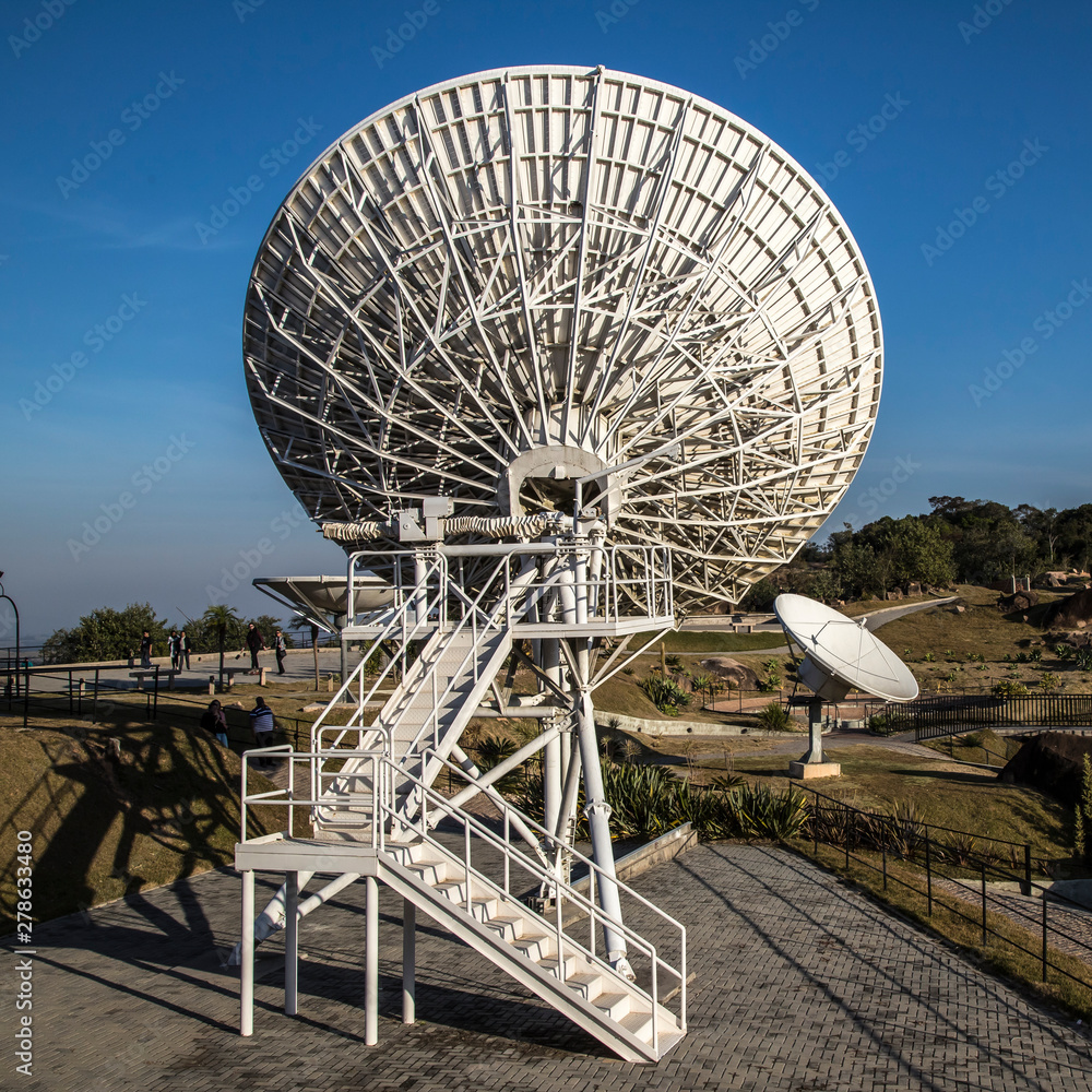 Radio telescópio