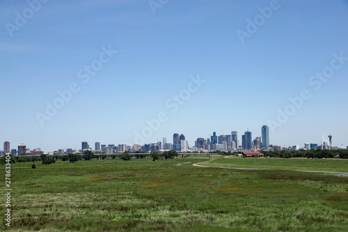 Trinity River Greenbelt Park cityscape view of Dallas, Texas © Dog Paw Productions