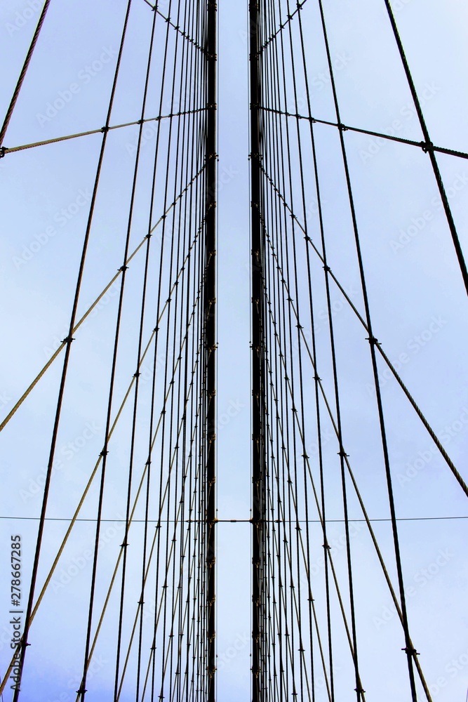 Fototapeta premium brooklyn bridge cables 