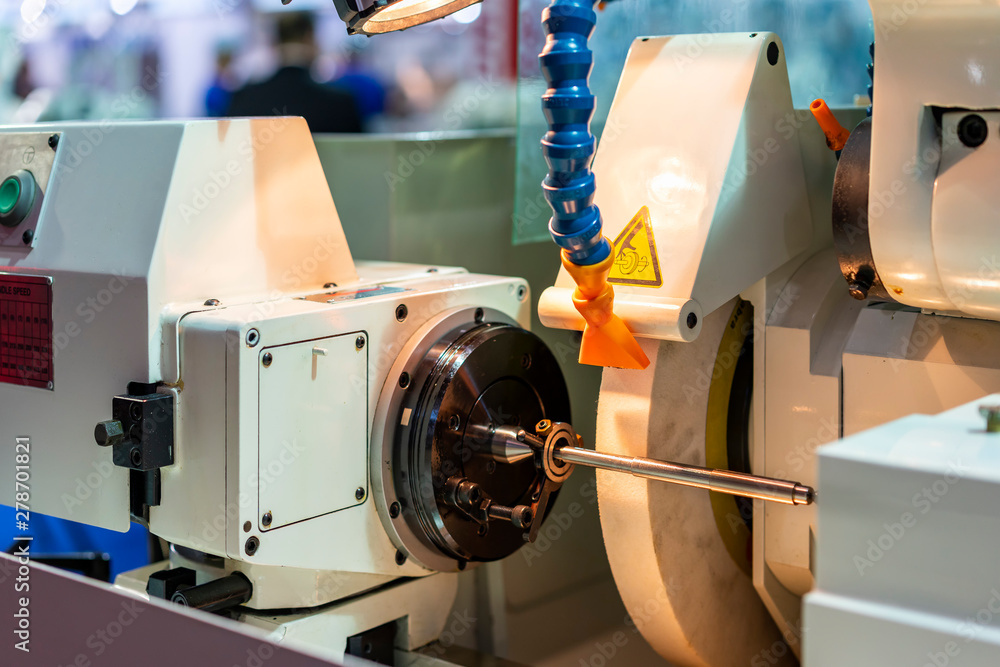 Foto de high accuracy surface cylindrical grinding machine of