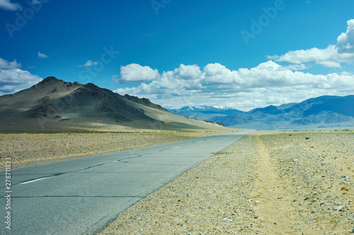  Dorbot pass from Ulan-Baishint. Mongolia. photo