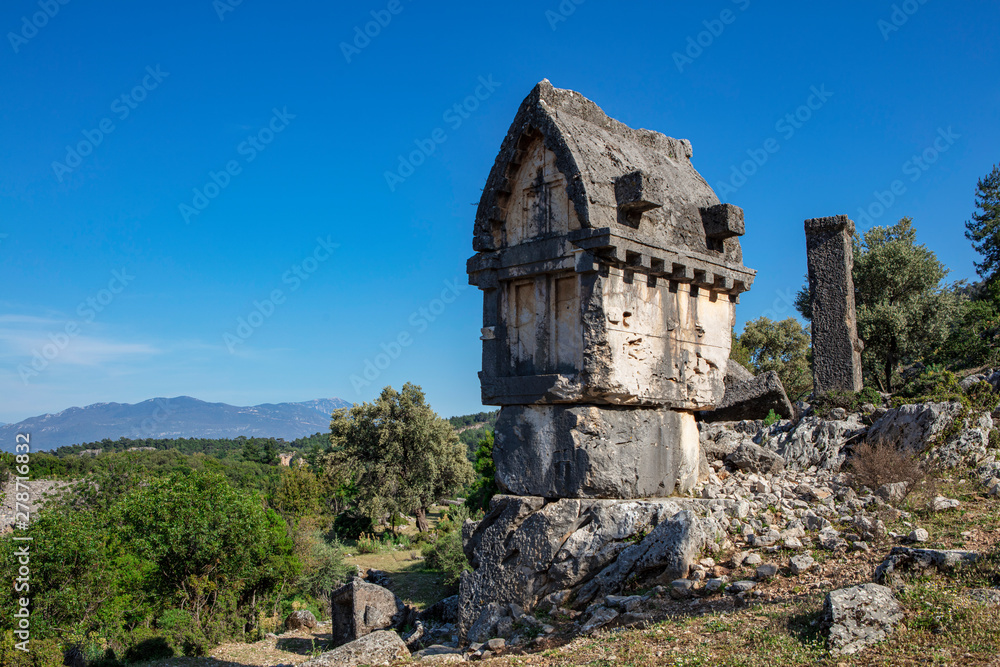 Ancient Lycian Pillar Tomb in Pinara, Fethiye, Turkey Ancient Lycian Pillar Tomb in Pinara, Fethiye, Turkey