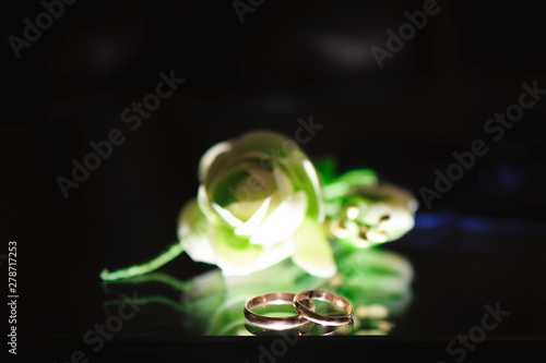 wedding rings as a symbol of love and happyness