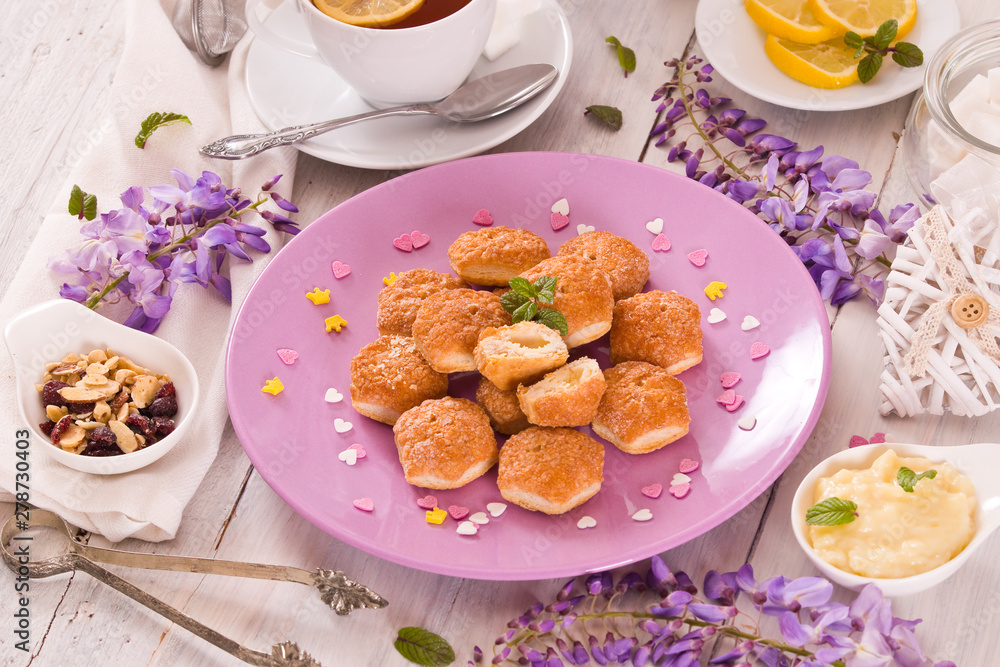 Fototapeta premium Puff pastries with custrad cream.