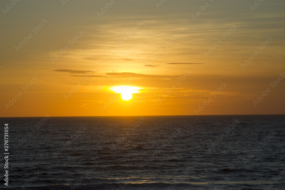 Sea and sunset_01／海と夕陽_01