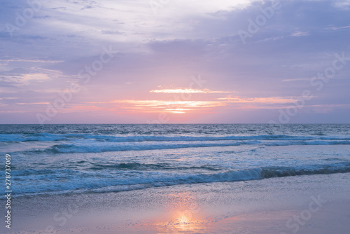 Sunset twilight sea © Panisara