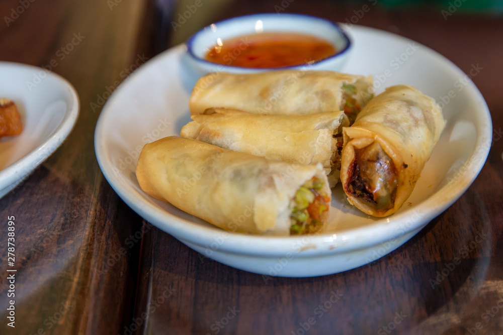 Vegetable spring rolls with sweet chilli sauce Vegetable spring rolls with sweet chilli sauce