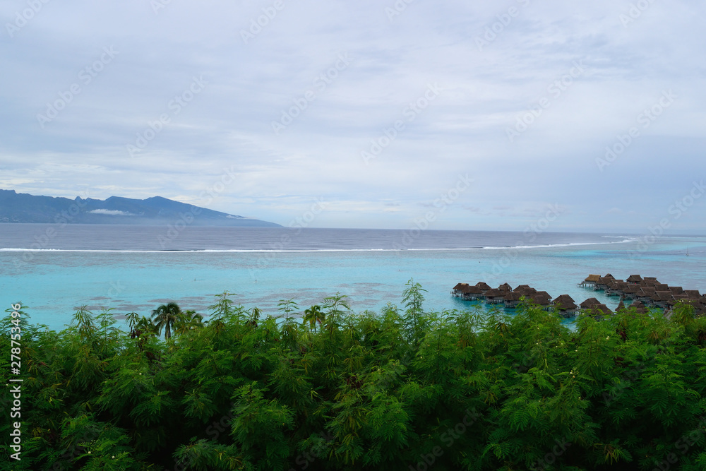 タヒチ　モーレア島