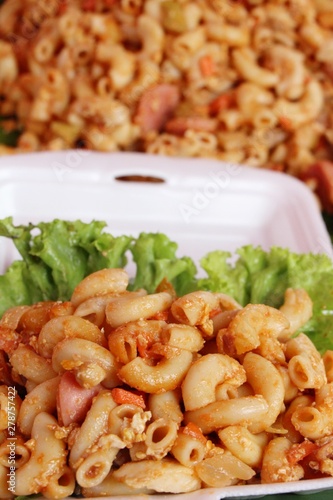 Spaghetti with pork delicious at street food