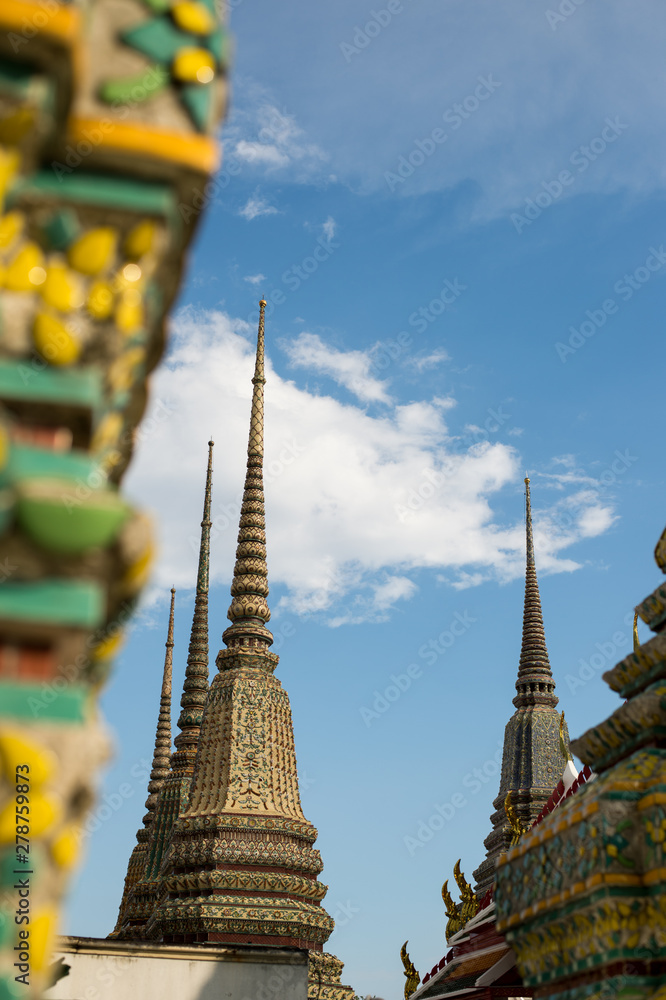 Fototapeta premium Wat Pho is one of Bangkok's oldest temples