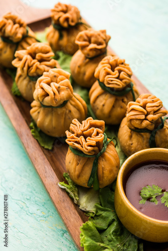 Crispy Potli Samosa or veg money bags are delicious Indian snacks of spiced aloo and mix veggies Or Meat kheema  stuffed in flaky dough. It s a great creative starter or appetiser. served with ketchup