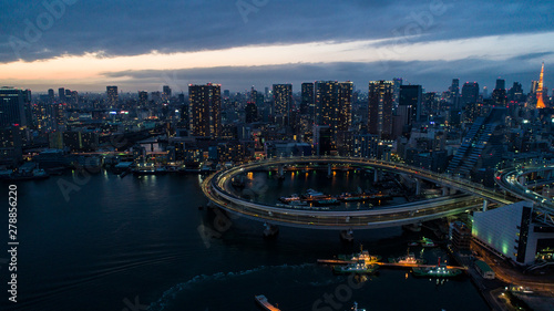 東京タワーの夜景　空撮 photo