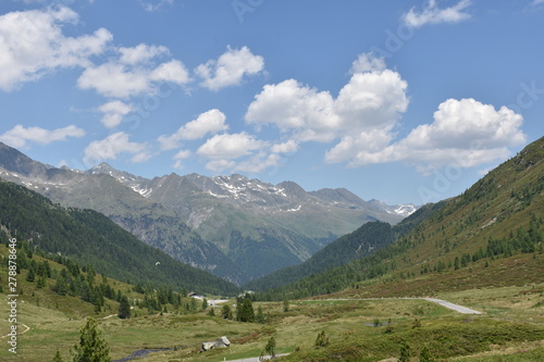 Defereggen, Staller Sattel, Vilgrater Berge, Pass, Passübergang, Grenze, Österreich, Italien, Tirol, Osttirol, Lienz, Südtirol, Bozen, Fels, Eis, Steil, Zentralalpen, Hochgebirge, Schnee, Schneefeld,  photo