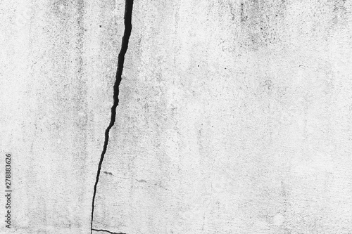 Cuadro en lienzo Old white cement or concrete wall texture broke for background.