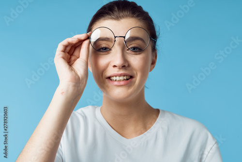 woman with headache