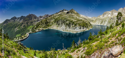 Lac de Cap de Long im Naturreservat Massif du Néouvielle in den Pyrenäen