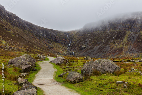 Winding path leading to Mahon Falls