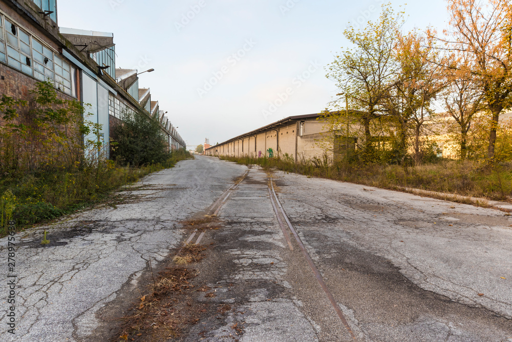 Urban exploration / Abandoned factory