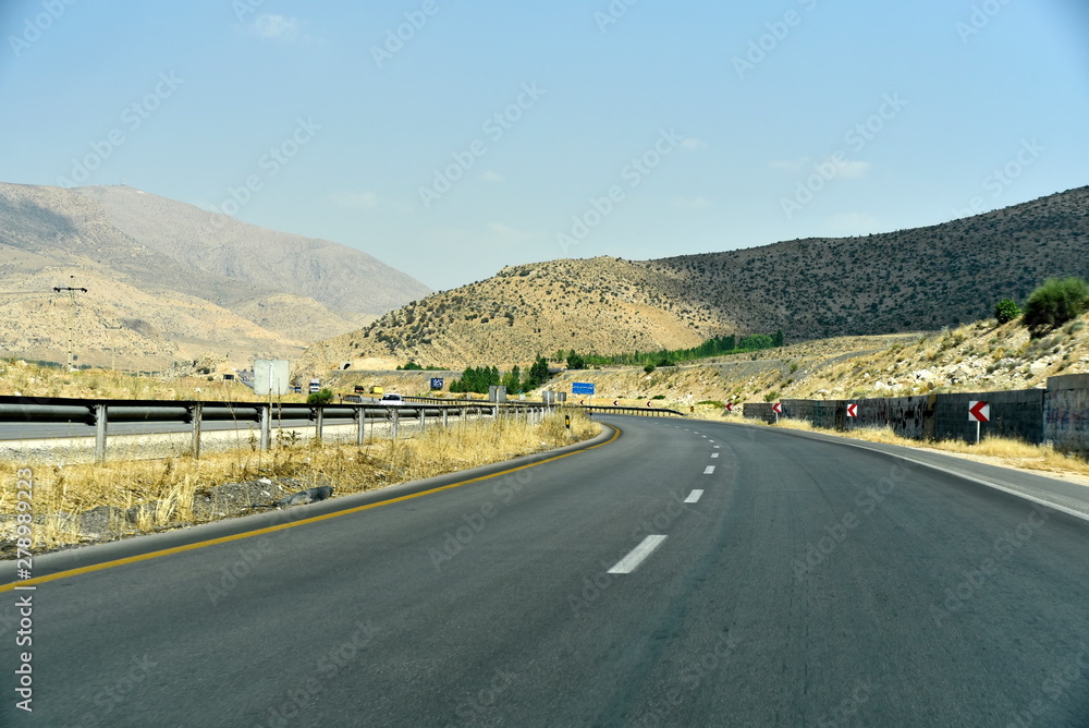 Road view before Shiraz, Fars Province, Iran