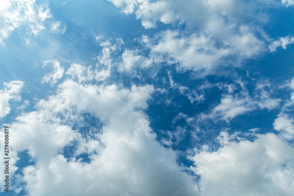 Obraz premium Blue Sky with Clouds