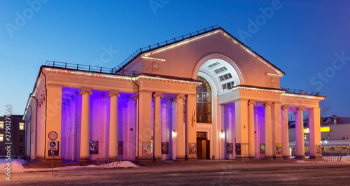Shevchenko Theatre in Kryvyi Rih, Ukraine © Sergey Ryzhkov