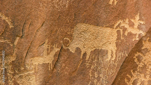 Принти на полотні close up of a bison hunting scene on newspaper rock, utah