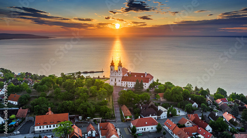 Εκτύπωση καμβά Tihany, Hungary - Aerial skyline view of the famous Benedictine Monastery of Tih