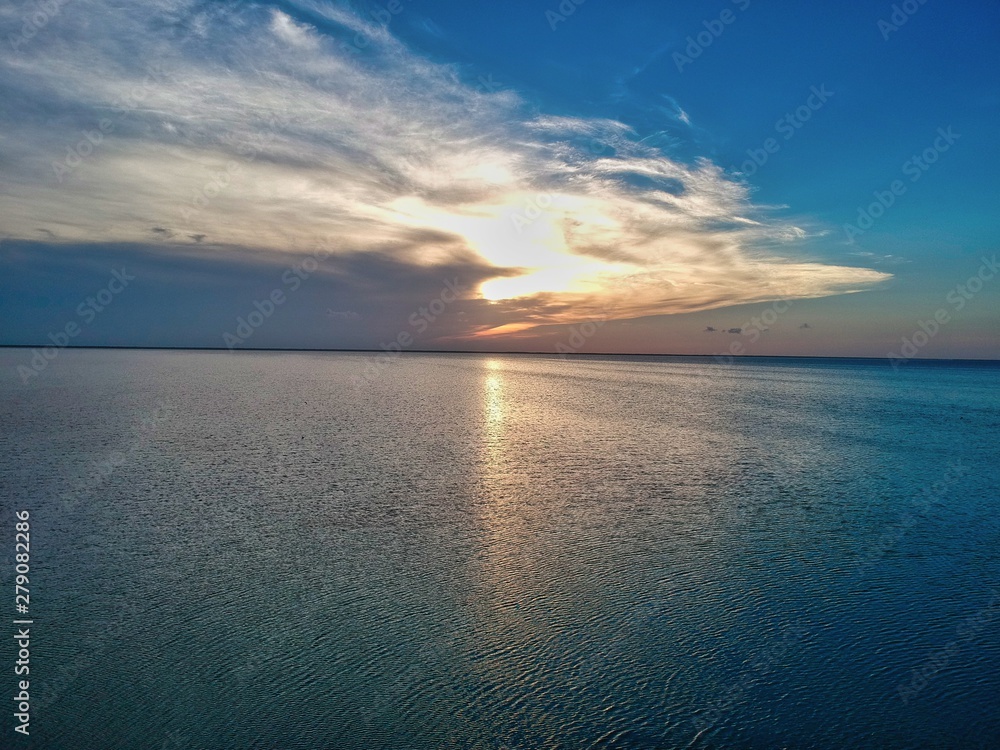 Fototapeta premium Sunset in the Mexican Caribbean!