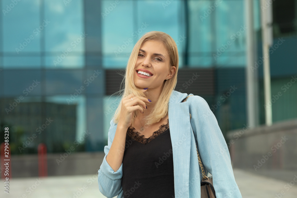 Fototapeta premium Naturally beautiful woman with perfect white teeth smile, genuine, positive, happy, smiling.