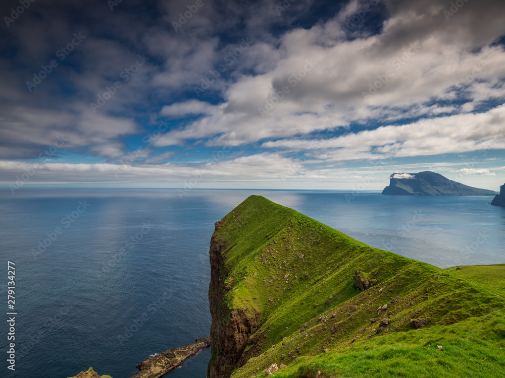 Faroe - Kalsoy, Kallur