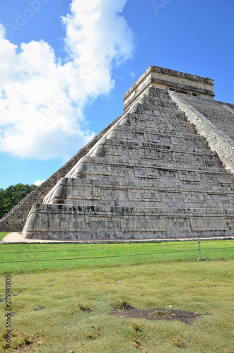 An old chichen itza pyramid