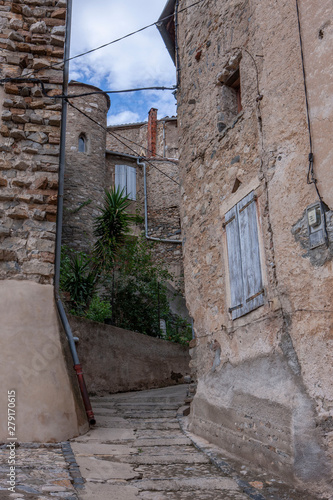 Fototapeta Naklejka Na Ścianę i Meble -  Roquebrun Languedoc France. River Orb