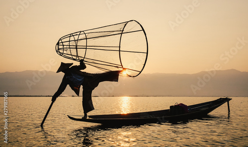 Man catching fish on Inle Lake (Shan State)