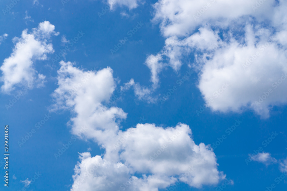 Fototapeta premium Blue sky with white clouds