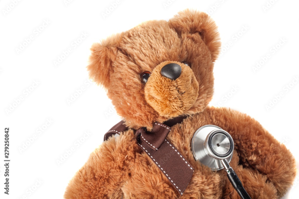 Teddy bear getting a medical checkup - obrazy, fototapety, plakaty 